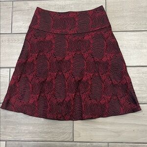 Ann Taylor Maroon Textured A-Line Skirt